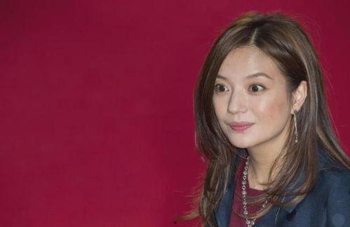 娱乐吃瓜女艺人离婚,吃瓜群众热议女艺人离婚风波 第3张 娱乐吃瓜女艺人离婚,吃瓜群众热议女艺人离婚风波 第3张